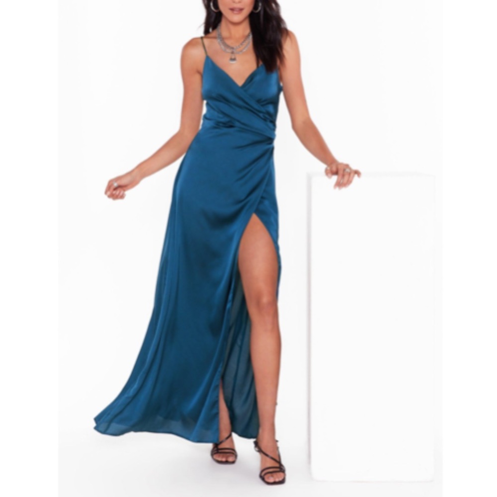 Navy Maxi Dress - Nasty Gal